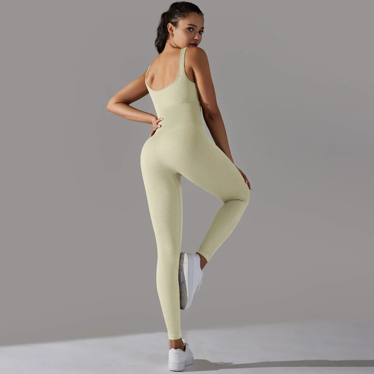 Fitness Sports Jumpsuit Screw Thread Sleeveless Bodysuit Women Seamless Set Full Seasons Casual Fitness Sporty Playsuit