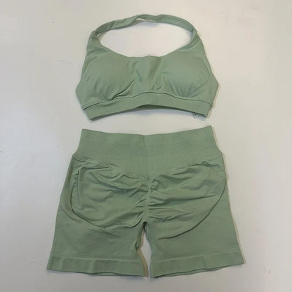 Yoga Shorts Set Seamless Yoga Set Workout Scrunch Shorts Sets Halter Sports Bra Scrunch Shorts Fitness Clothes Gym Suit