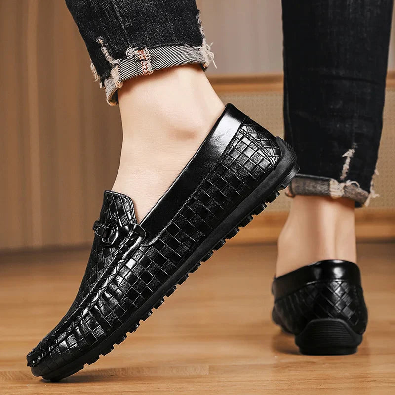 Men Loafers Fashion Leather Men Casual Shoes Slip on Flats Comfortable Boat Shoes Lightweight Walking Driving Shoes