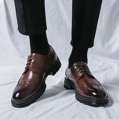 Brown Handmade Leather Men 2026 Oxford Shoes Black Leather Man Formal Classic Brogue Business Shoes Chaussure Homme