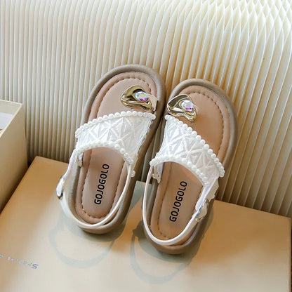 2025 Summer New Children Princess Pearl Cool Slippers for Girl Anti Slip Beach Sandals Toe Covering Casual Versatile Style Flats