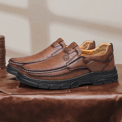 Men's Handmade Thick Rubber Bottom Breathable Casual Leather Shoes Classic Sewn Loafers Comfortable Leisure Footwear