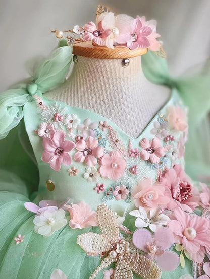 Vestido de princesa infantil borboleta com asas de malha fofa para meninas de 2 a 6 anos, vestido elegante para festa de aniversário com flores