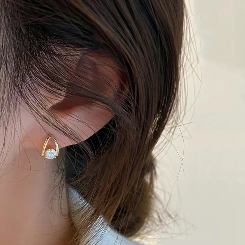 0.5/1 Carat D Color Moissanite Diamond Stud Earrings 925 Sterling Silver Plated Yellow Gold Ear Studs for Women Fine Jewelry