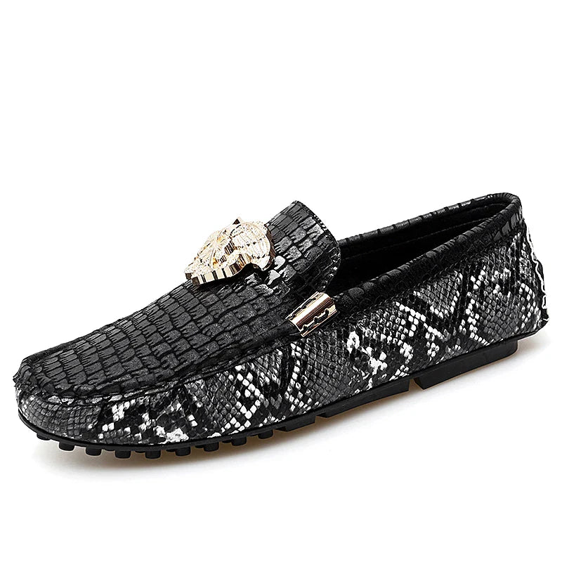New Handmade Beanie Shoes Men's Genuine Leather Summer 2025 New British Trbottomyy Sole Patent Leather Casual Slip-On Driving Shoes
