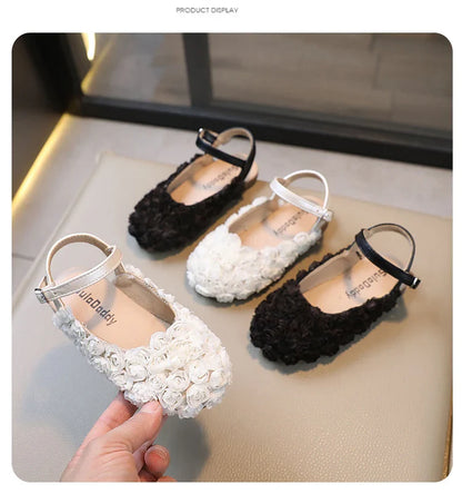 Girls Sandals 2024 Cute Toes Wrapped Flowers Spring New Children Fashion Princess Mary Janes for Party Wedding Shows Simple Cute
