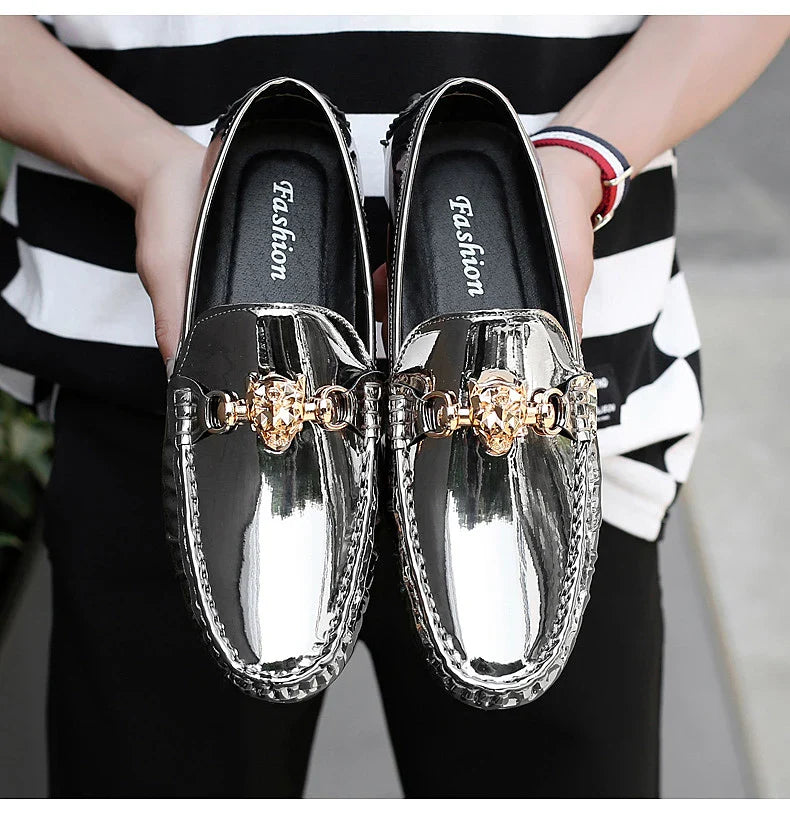 2025 Spring and Summer New Internet Celebrity Glossy Leather Peas Shoes Men's Large Size Slip-On Trendy Fashion Handmade Men's Shoes