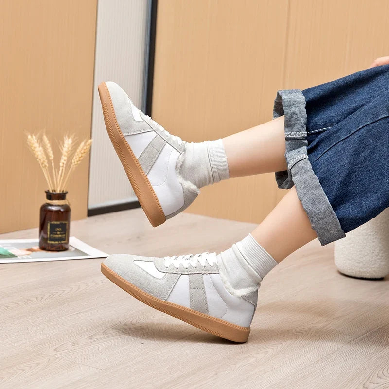 Women's Sneakers 2026 New Genuine Leather Ladies Moral Training Shoes Casual Spring Flat Shoes Women
