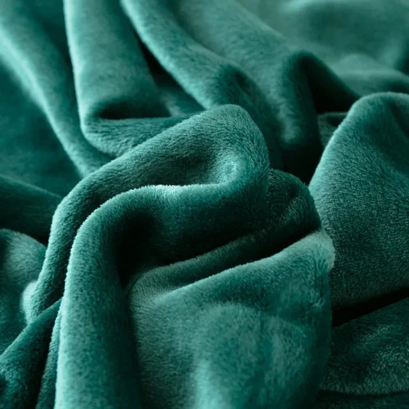 Soft Flannel Fleece Blanket Plush Velvet Throws,Dark Green Bed Linen Sheet Bedspread Home Office 200*230cm Summer Quilt