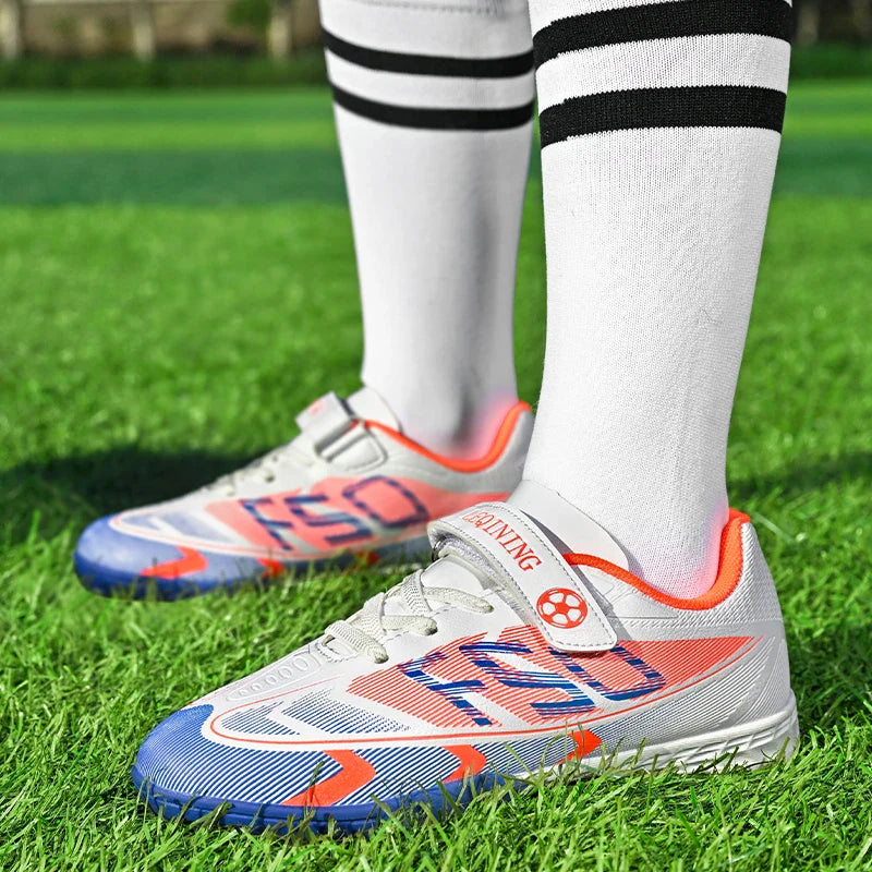 New Kid Match Boys Football Boots Professional Non-Slip Sneakers Match Soccer Shoes Sports Shoes Outdoor Comfortable Unisex