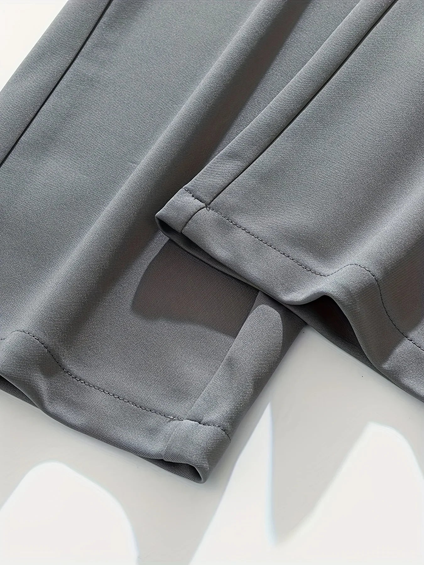 Men's summer sweatpants with drawstrings and pockets, quick-drying loose fit, smart casual jogging bottoms for outdoor activitie