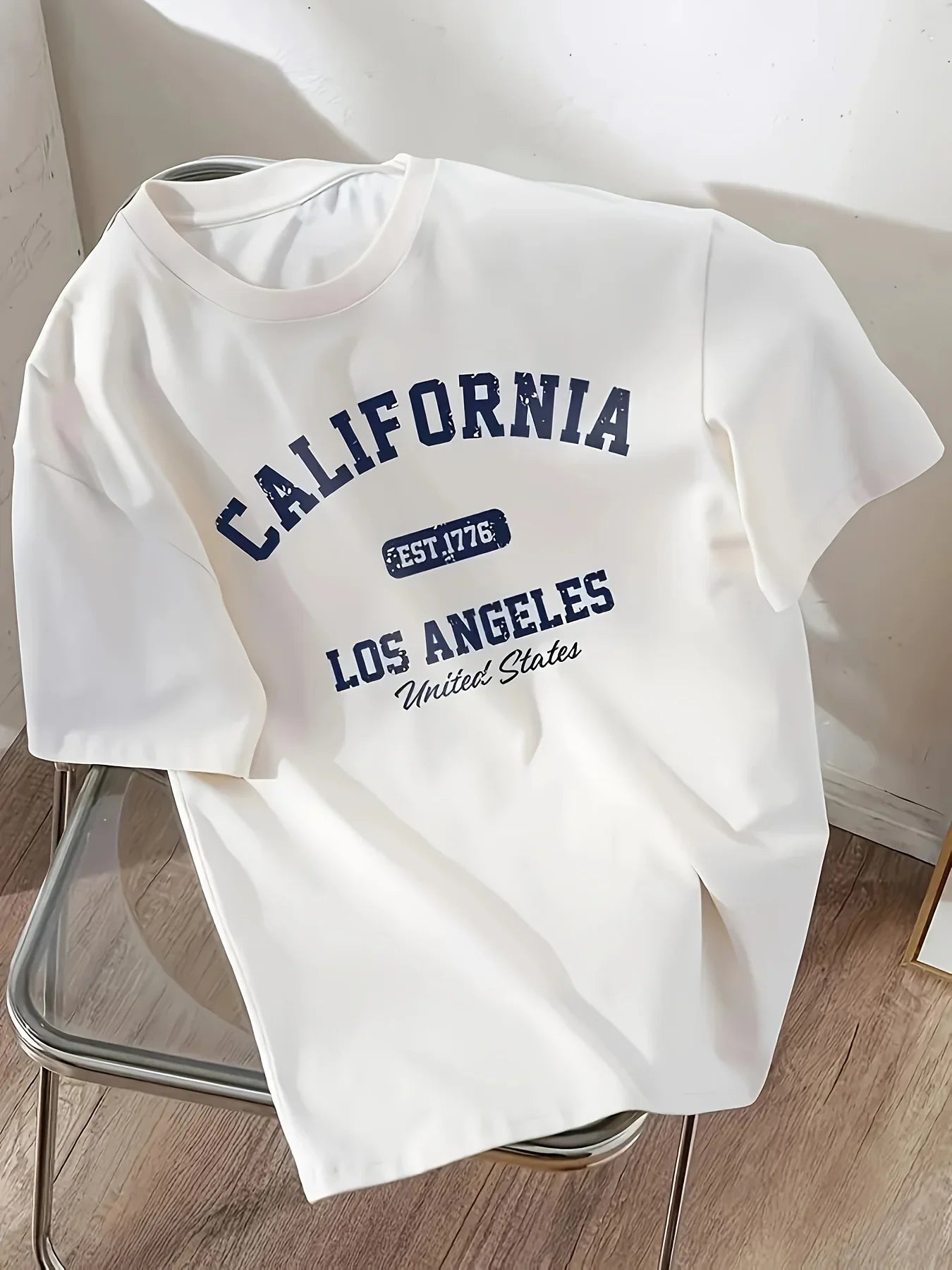 California Los Angeles Women's Tee - Retro US City Graphic, Casual Preppy Top