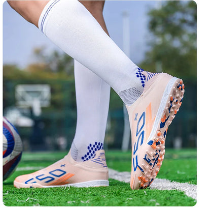 New Men's Soccer Shoes Non Slip Indoor Football Boots Sport Comfortable Grass Cleats Ultralight Fg Turf Futsal Adult Non-Slip