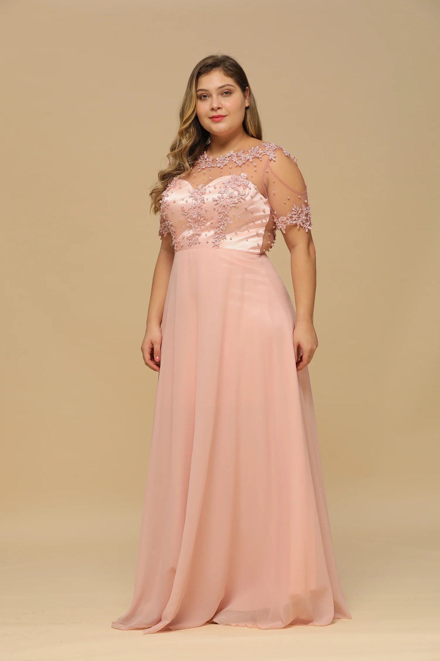 New Burgundy Evening Dresses Illusion Lace Appliques O-Neck Short Sleeve Prom Dress Sheer Back A-Line Long Formal Party Gowns