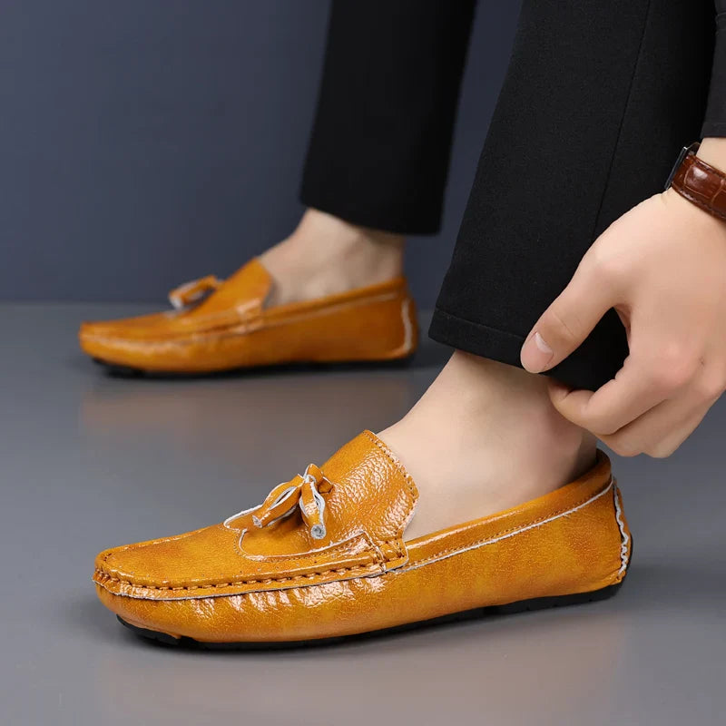 Sapatos Masculinos Loafers Confortáveis Slip-on Mocassins para Dirigir Calçados Masculinos Marca Marrom de Couro Sapatilhas Casuais para Homens