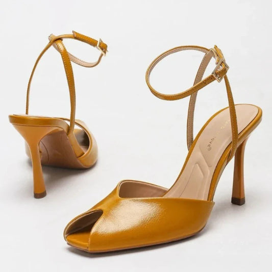 Elegant Peep Toe High Heels Women 2026 New Ankle Buckle Fashion Office Party Shoes Sexy Designer Heeled Sandals Female Pumps