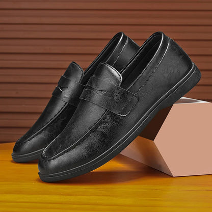 New fashionable and breathable men's loafers versatile and low top casual single shoes