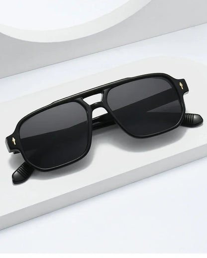 Vintage Double Bridges Men Square Sunglasses Fashion Green Ocean Lens UV400 Eyewear Women Trending Rivets Sun Glasses