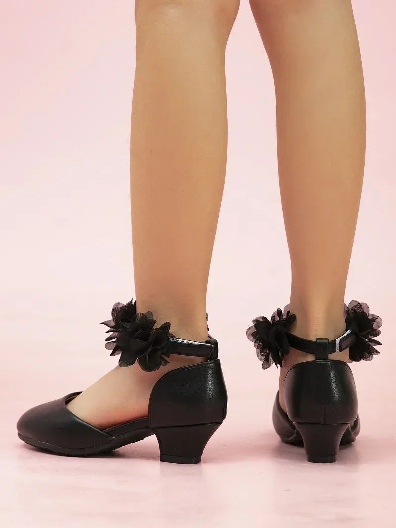 2025 New Girl Sandals Sweet Elegant Kids Fashion Princess Catwalk High-heels Shoes Causal Chic Flower Kids Wedding Party Sandals