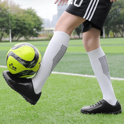 Professional Children Football Shoes Men Kids Soccer Shoes Boys Football Boots EU Size 33-45