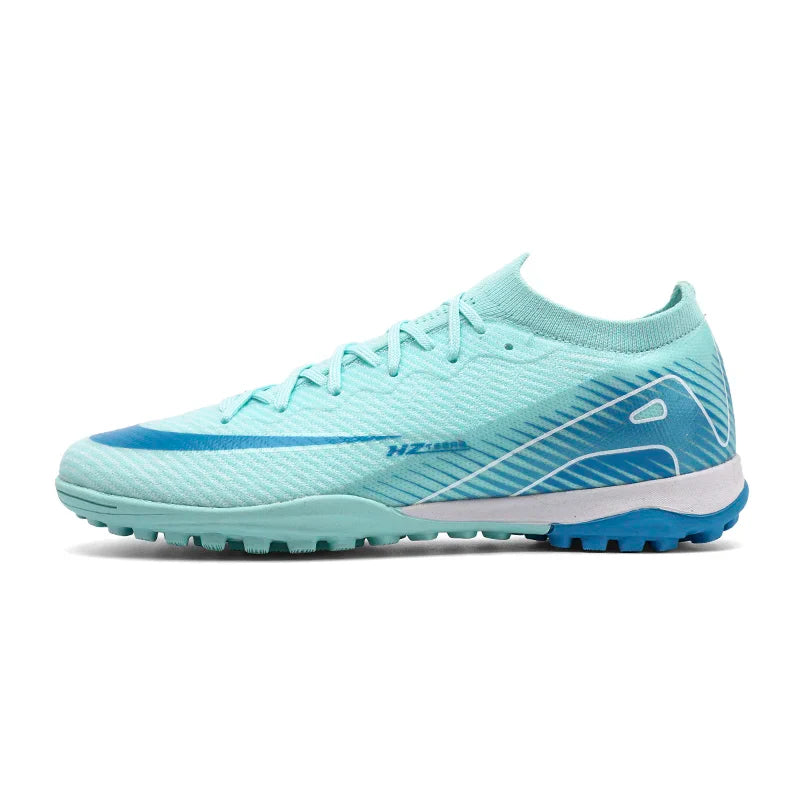 Men Football Shoes Comfortable TF Professional Football Boots Training Sneaker Ultralight Soccer Shoes