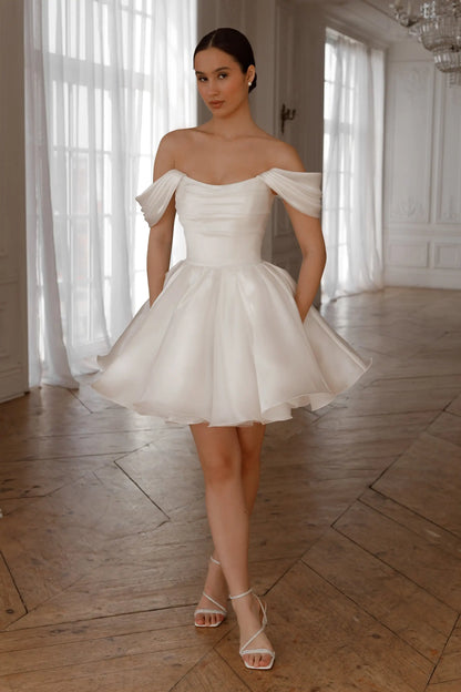Luxury Satin A-line Mini Wedding Dresses Off the Shoulder Backless Lace Up Ball Gowns Pleats Ruched Exquisite Bridal Dress 2026