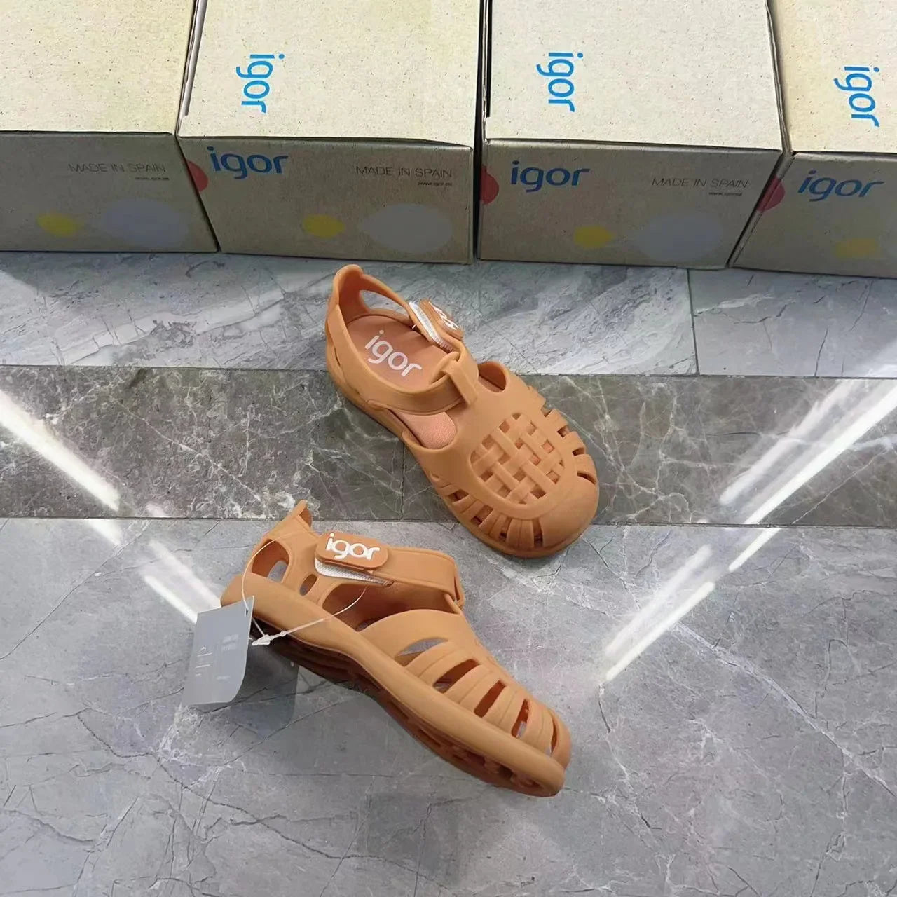 Boys Girls' Solid Color Casual Baotou Roman Sandals Baby Kids Jelly Beach Shoes Children's Soft Sole Non-slip Sandals SO125