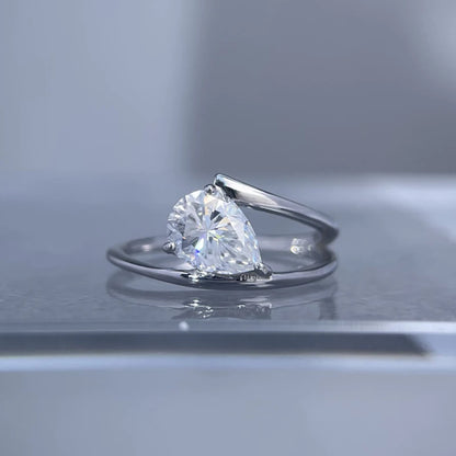 D Color VVS1 6*8mm Pear Cut Moissanite Rings for Women Sparkling Wedding Proposal Birthday Gift 100% S925 Sterling Silver