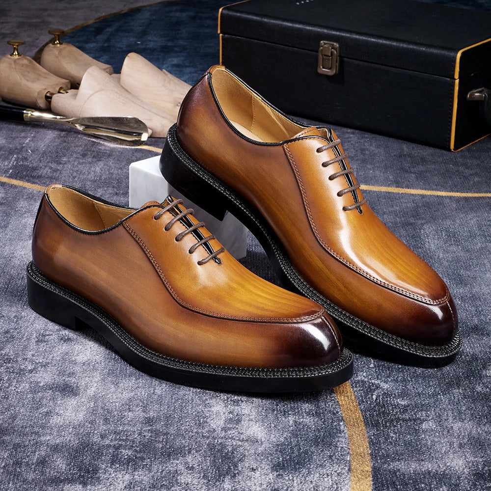Elegant genuine leather British style toe shoes, men's shoes with carved red soles, business shoes, men's formal wedding dresses