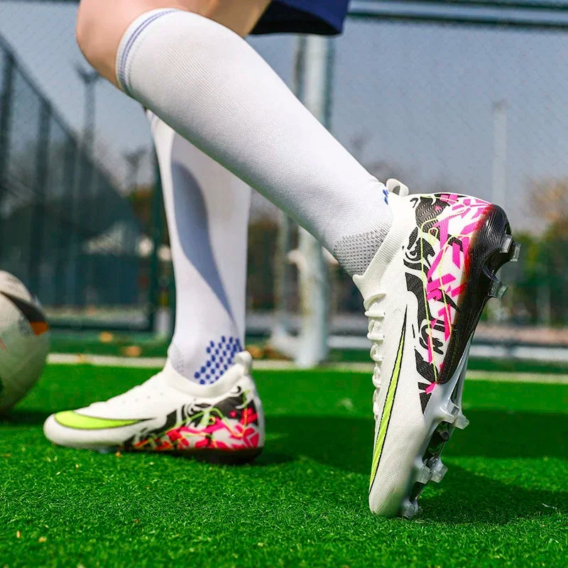 Hot Selling Soccer Shoes Society Professional Grass Training Original Football Field Boots Cleats Indoor Non Slip Futsal Sneaker