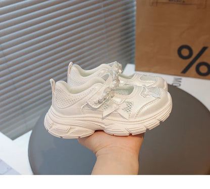 Girls Hollowed-out Mesh Sports Sneakers with Beaded Bow 2026 New Summer Toddler Barefoot Beach Shoes Platform Versatile Sandals