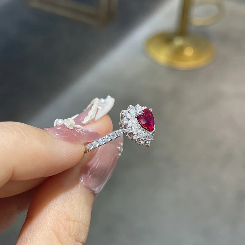 6*6mm Pigeon Blood Ruby Heart Rings for Women Lab Gems White Moissanite Engagement Ring Pure 925 Silver Plated 18K