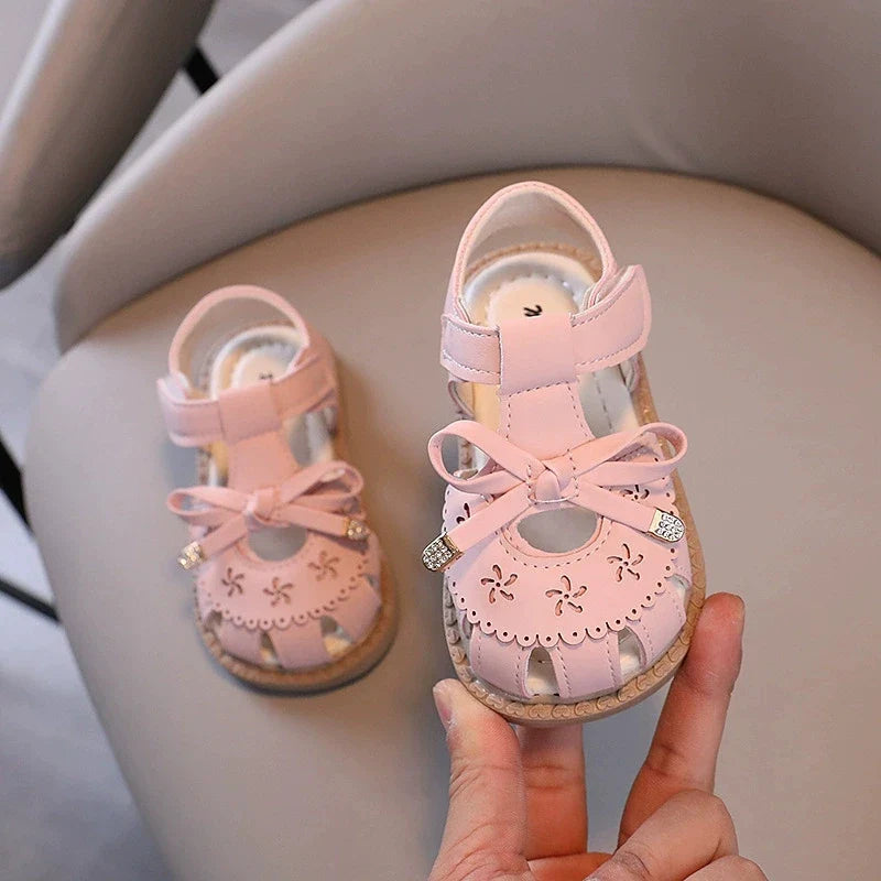Baby Girl Sandals Summer New Breathable Fashion Princess Shoes with Bow Soft Sole Infant Toddler First Walkers 0-3 Years