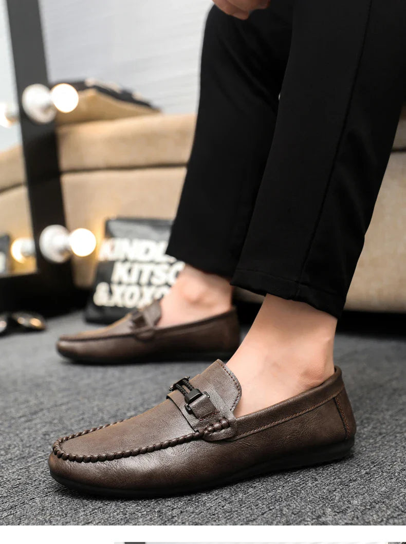 Trend White Loafers Man Big Size 46 Breathable Lightweight Men's Leather Shoes Comfortable Casual Shoes Men Driving Shoes
