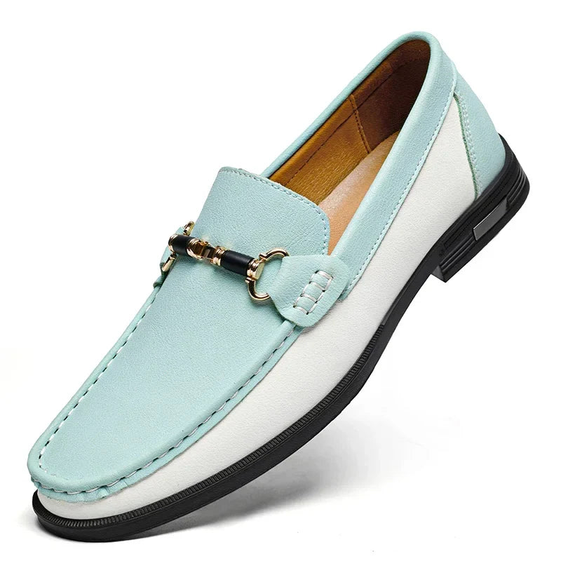 Sapatos Masculinos de Couro Genuíno de Marca de Luxo Mocassins de Casamento Sem Cadarço Nova Tendência Fivela de Metal Sapatos Masculinos Versáteis para Negócios