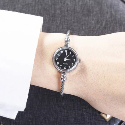 Luxury Women's Watch Small Gold Bangle Bracelet Watches Stainless Steel Retro Ladies Quartz Wristwatch Female Thin Chain Clock