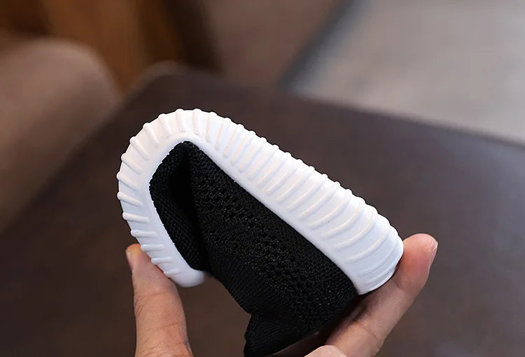 Children Running Sneakers Boys Girls Casual Mesh Breathable Anti-Slip Walking Patchwork Tenis Toddler Soft Soled Girls Shoes