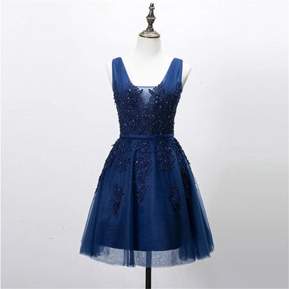 Silver Tulle Short Prom Dress Sexy Women V Neck Sleeveless Lace Applique A Line Backless Evening Party Dresses Cocktail Gown