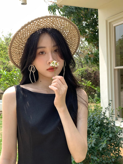 French Black Sleeveless Mini Dress Women Summer Slim Fit A-Line One-Shoulder Strap Dress Petite Elegant Casual Vacation Outfit