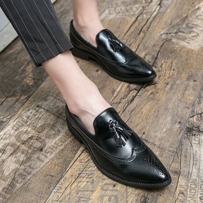 Tassel Formal Leather Shoes Men Classic Social Casual Business Brogues Men's Dress Shoes Trend Wedding Party Leather Loafers Men