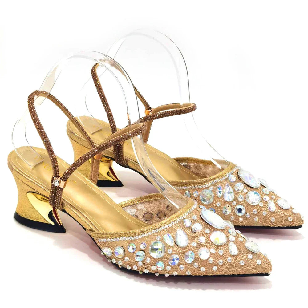 Newest INS Style Lace Elegant High Heels Pointed-Toe Nigeria Popular Design African Ladies Shoes And Bag Set