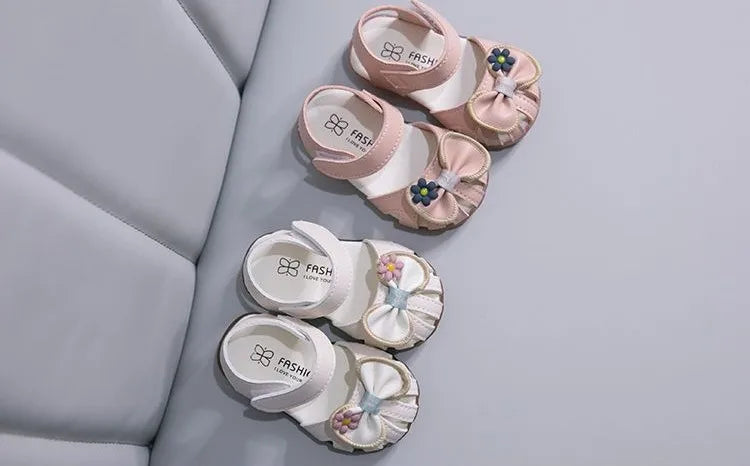 2026 New Girls Baby Soft Sole Princess Sandals Extra Soft Summer Toddler Closed Toe Fashion Walking Shoes