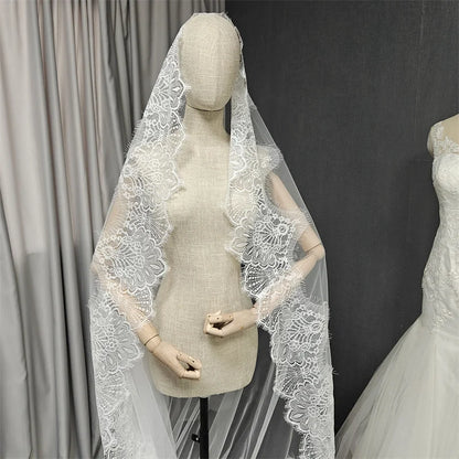 Customized Mantilla Veil with Wide Eyelash Lace, Ivory Chantilly Lace Wedding Veil with Hidden Comb, 2.5m/3m/3.5m/4m Long Veil