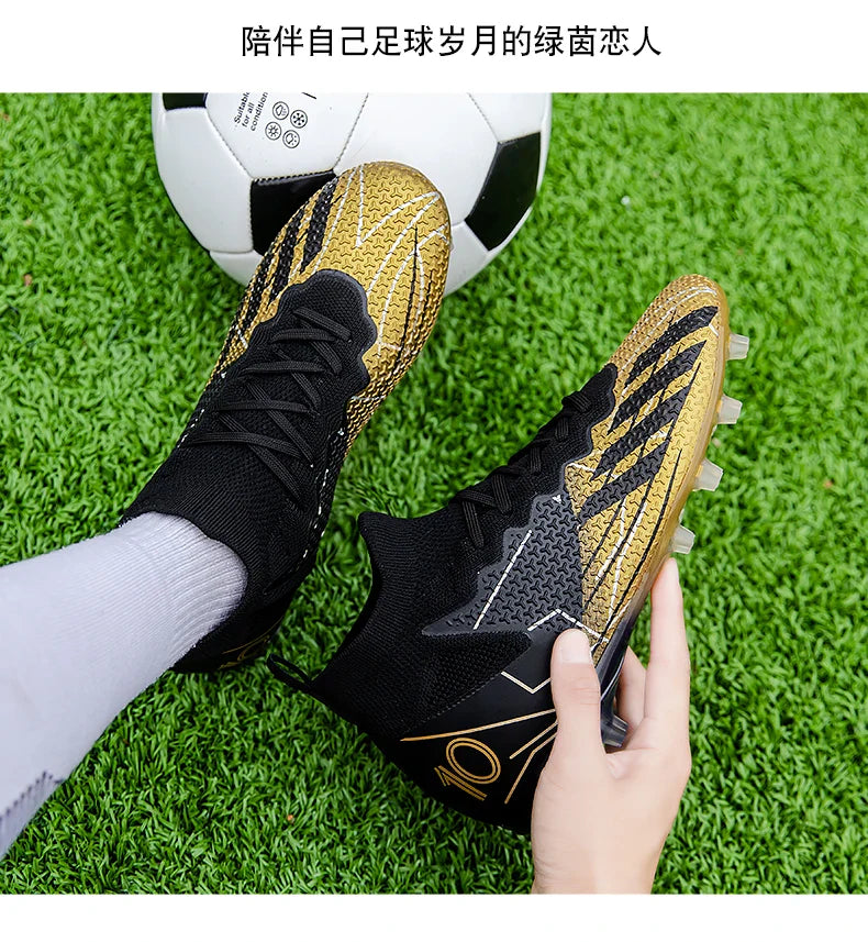 High quality TF/FG sports football shoes, personalized and fashionable football training shoes