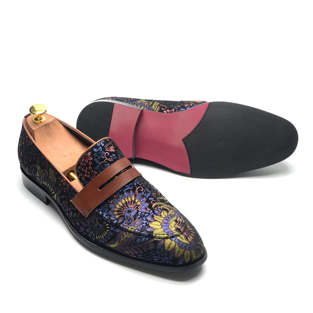 European Classic Men's Wedding Dress Shoes Soft Suede Leather with Flower Pattern Penny Loafers Banquet Party Formal Shoes Man
