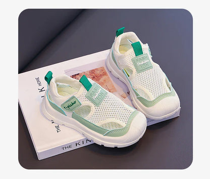 Unisex Children’s Sports Sandals 2026 New Summer Kids Barefoot Beach Shoes Non-slip Comfort Versatile Chic Outdoor Hiking Shoes