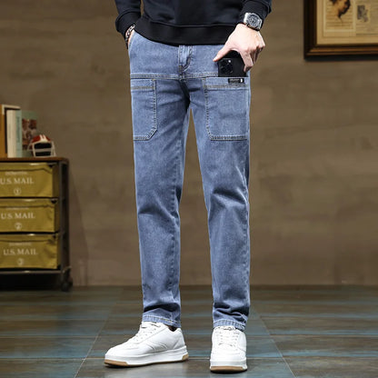 Calça Jeans Masculina Solta de Pernas Retas com Design Versátil de Seis Bolsos, Elástica e Confortável para Atividades ao Ar Livre, Caminhadas, Todas as Estações