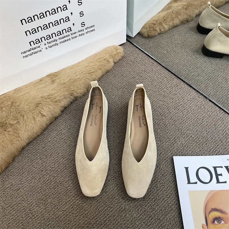 Spring and Autumn Fashionable Comfortable Versatile Wear-resistant Casual Low Heel Shoes Leopard Print Shoes Large Size 36-42