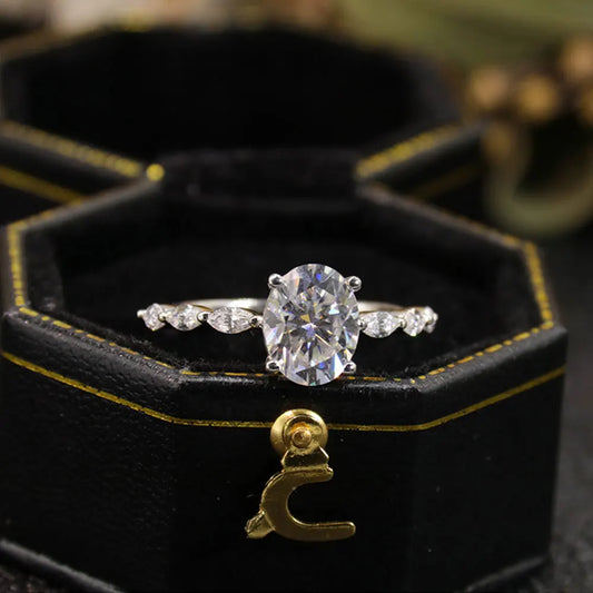 2ct Oval Cut Moissanite Engagement Rings for Women s925 Sterling Sliver Plated 18k White Gold Promise Ring for Her Gift