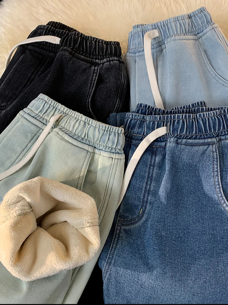 Calça Jeans Masculina de Inverno Coreana Forrada com Lã Grossa Quente Reta Denim Lavado Algodão Azul Retrô Larga Pantalona
